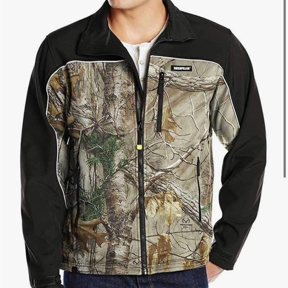 Caterpillar Other - Caterpillar CAT Real Tree Camoflauge Softshell Workwear Redefined Zip Jacket S